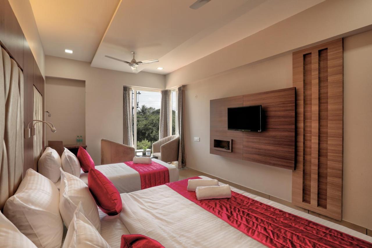 Lexus Inn Mysore Εξωτερικό φωτογραφία