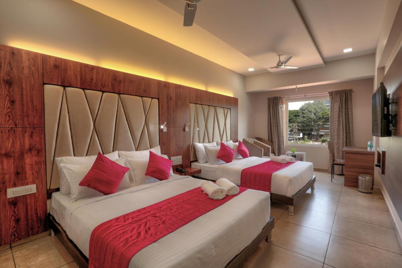 Lexus Inn Mysore Εξωτερικό φωτογραφία